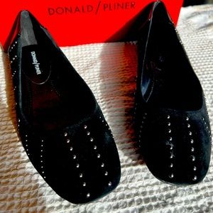 Donald Pliner flat Silver stud black shoes